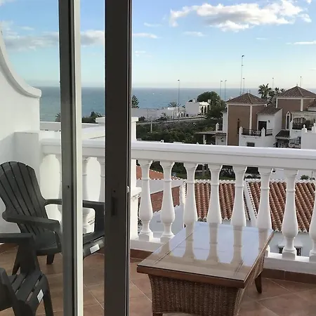 Townhouse With Sea View Nyaraló