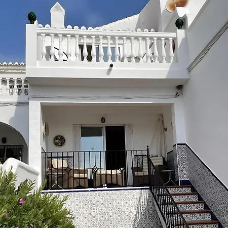 Townhouse With Sea View * Nerja