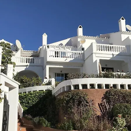 Townhouse With Sea View Vakantiehuis Nerja