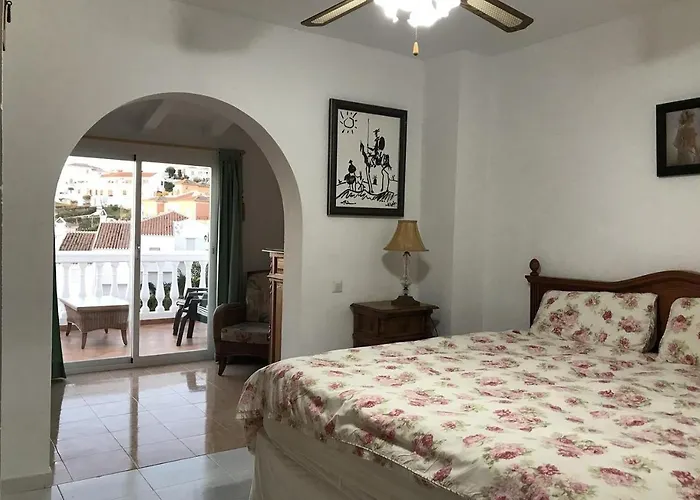 Townhouse With Sea View بيت للعطل