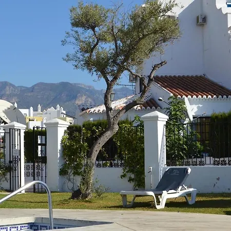 Vakantiehuis Townhouse With Sea View Nerja