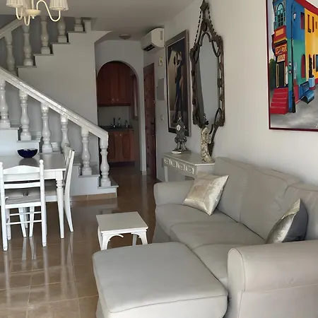 Townhouse With Sea View *